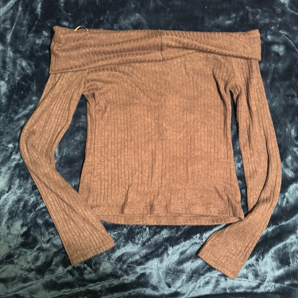 Brown Off-Shoulder Ribbed Sweater - Picture 2 of 3